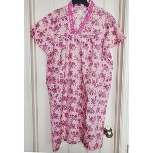 Betsy TW Modest Cottagecore Nightgown Pink Floral Pearl Snap Sleepwear 3X